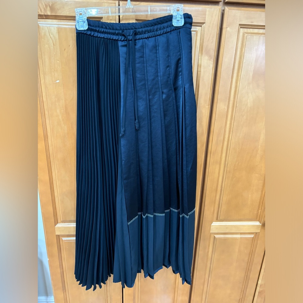 Navy Zara midi skirt for women.